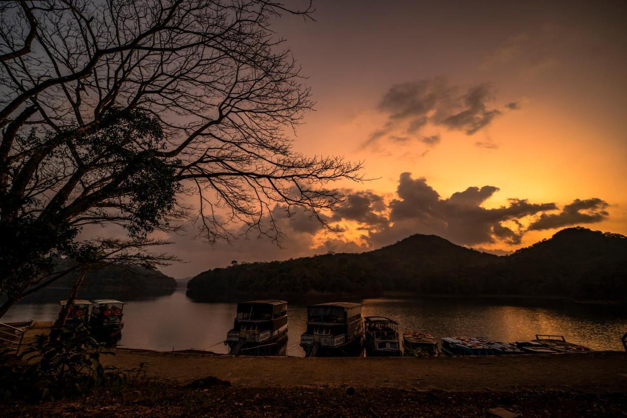 Aranya Nivas Hotell Thekkady Exteriör bild